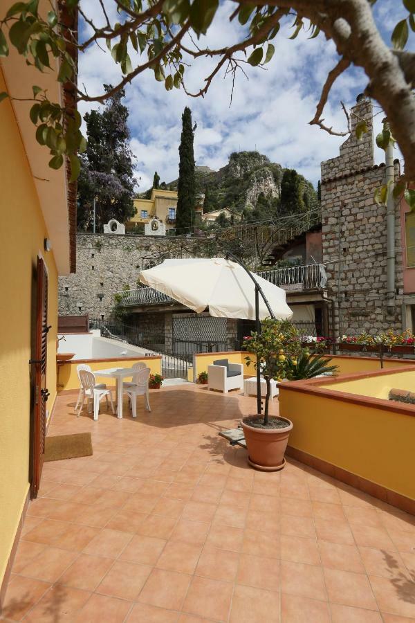 La Cartolina Taormina